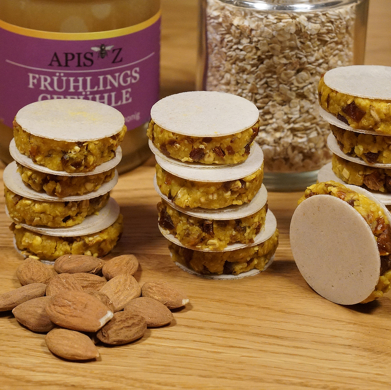 Müslitaler mit Blütenpollen