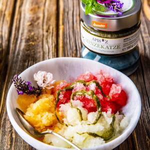 Melonen_Granita_mit_Minzekatze